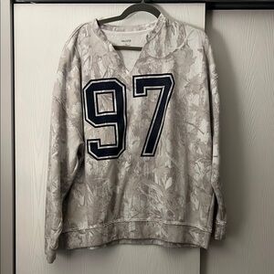 Hollister White Camouflage Sweatshirt with Navy 97